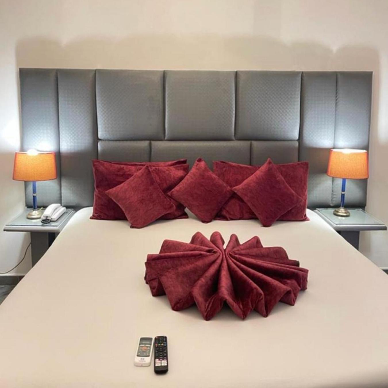 Perriman Hotel Kokrobite 外观 照片