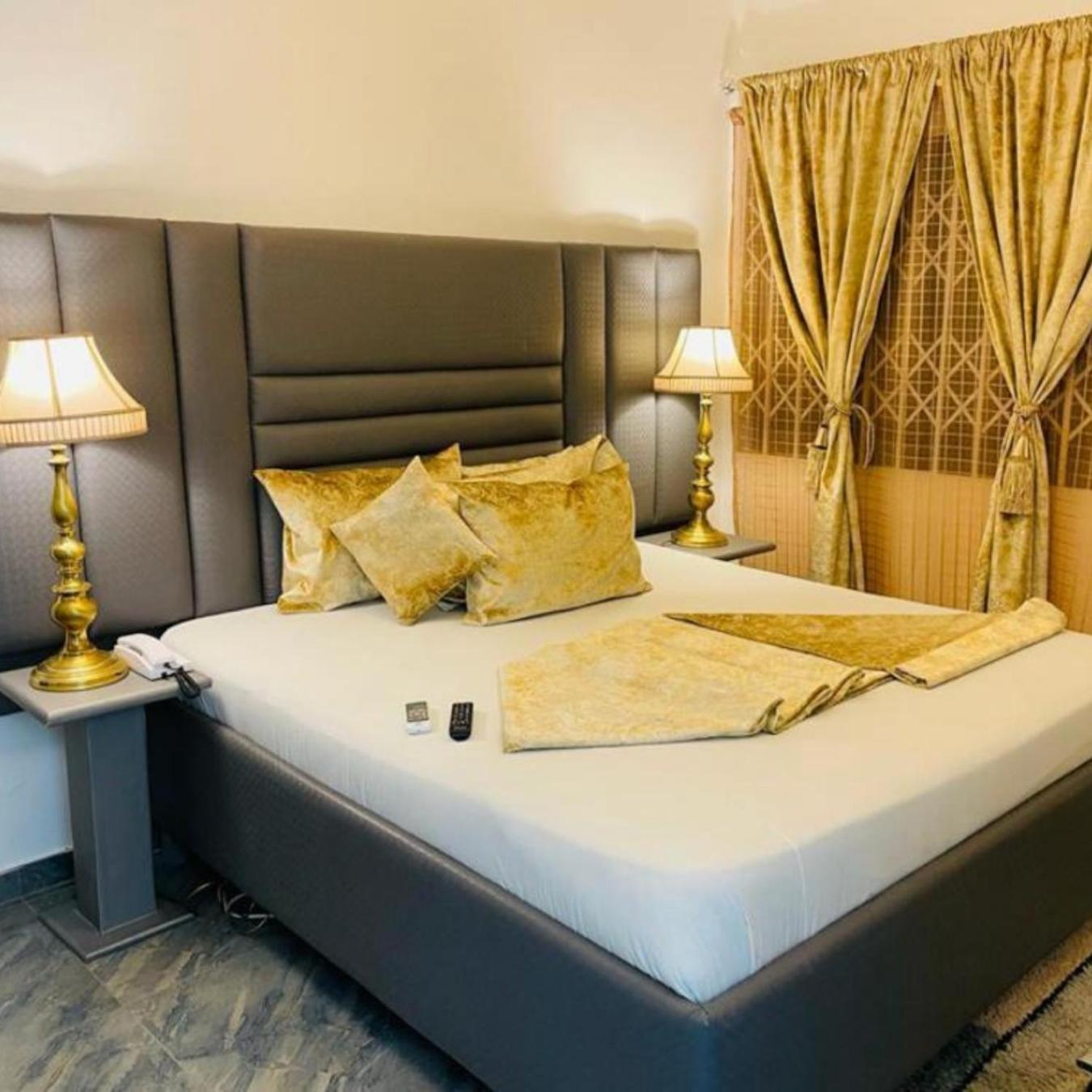 Perriman Hotel Kokrobite 外观 照片