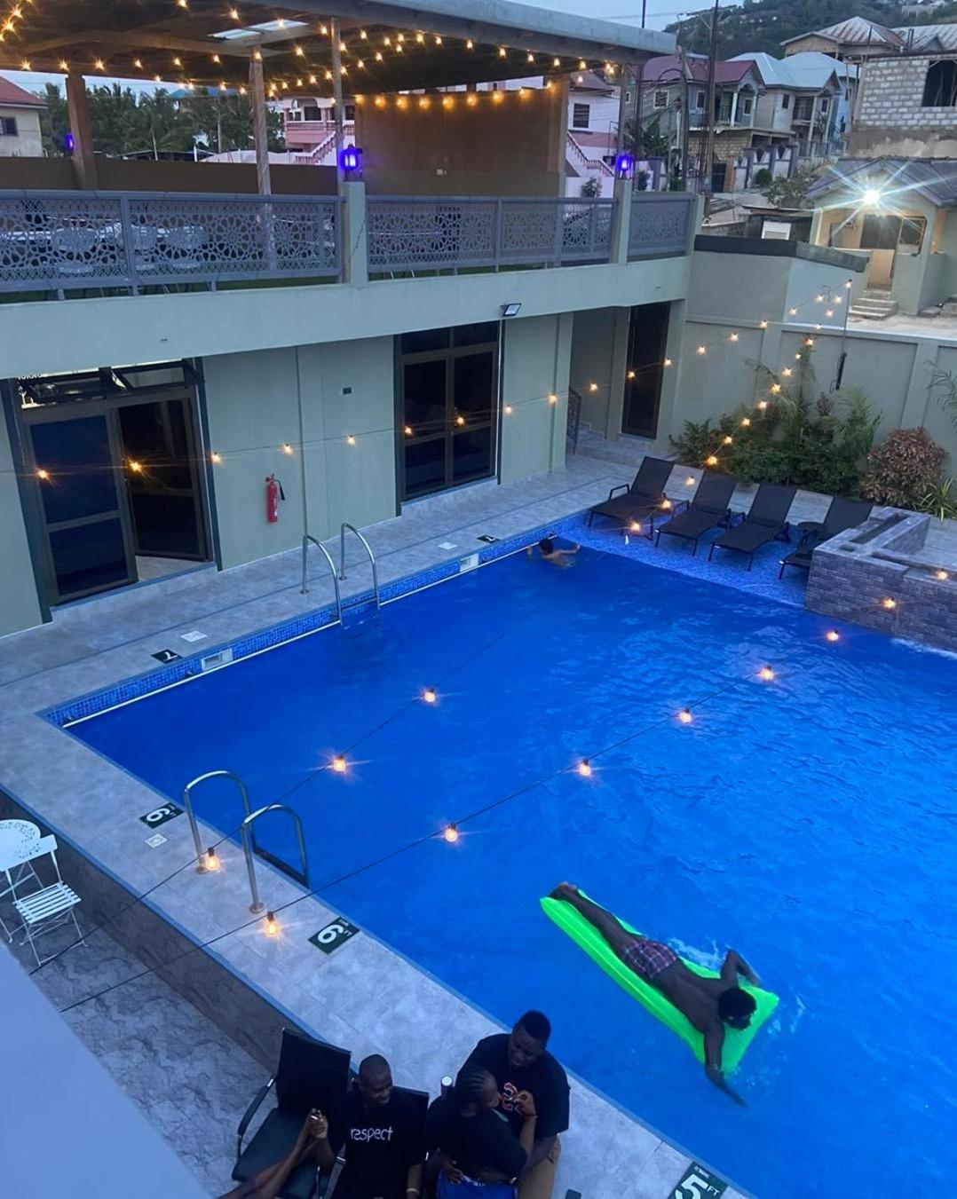 Perriman Hotel Kokrobite 外观 照片